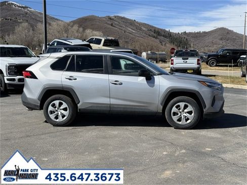 Used 2023 Toyota RAV4 LE image 7
