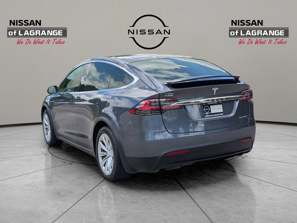 Used 2020 Tesla Model X Long Range AWD/4WD image 7