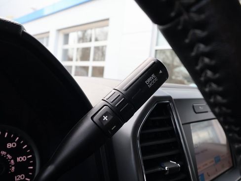 Used 2019 Ford F150 XLT w/ Equipment Group 302A Luxury image 17