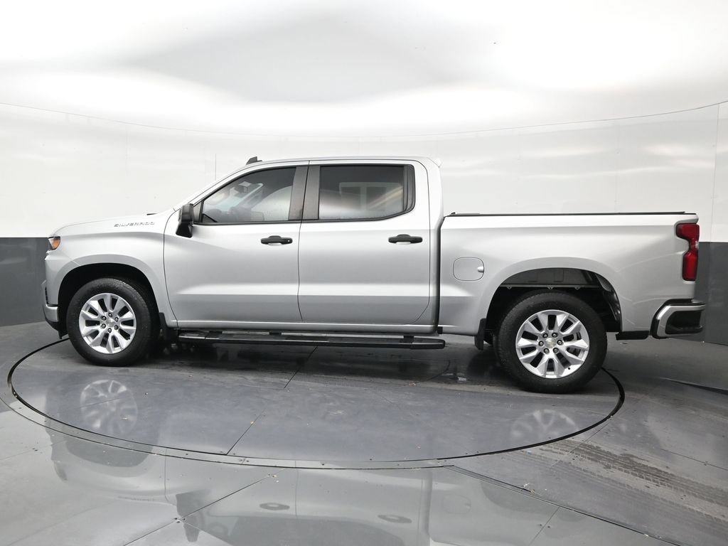 Used 2021 Chevrolet Silverado 1500 Custom RWD image 2
