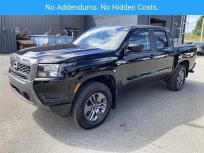Used 2025 Nissan Frontier SV w/ Tow Package
