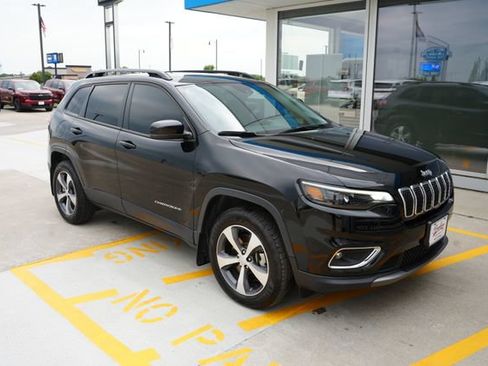 Used 2022 Jeep Cherokee Limited AWD/4WD image 31