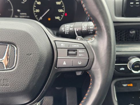 Used 2025 Honda CR-V Sport-L image 33