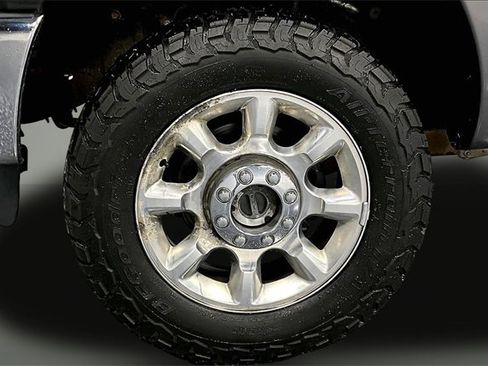 Used 2011 Ford F250 Lariat w/ Snow Plow Prep Pkg image 30