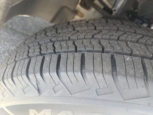 Used 2012 Jeep Liberty Sport w/ Popular Equipment Group AWD/4WD image 3