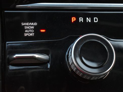 Used 2023 Jeep Grand Cherokee L Limited image 33