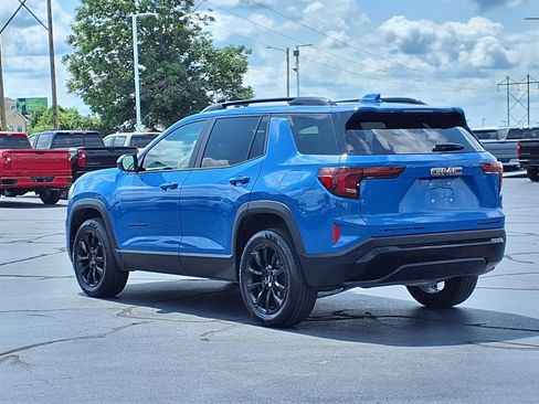 Used 2026 GMC Terrain Elevation w/ Elevation Premium Package AWD/4WD image 3