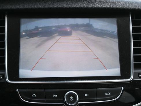 Used 2018 Buick Encore Preferred FWD image 17