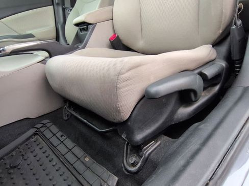 Used 2014 Honda Civic LX image 16