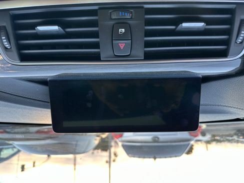 Used 2018 BMW 330e 330E IPERFORMANCE SEDAN 4D image 18