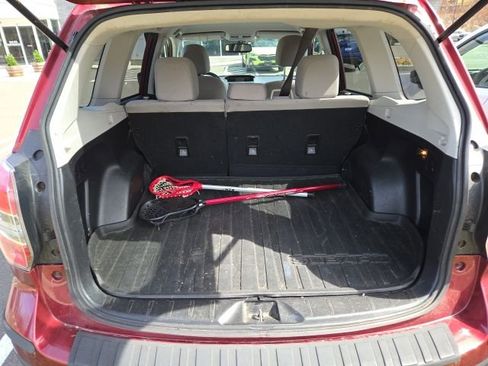 Used 2014 Subaru Forester 2.5i Premium image 9