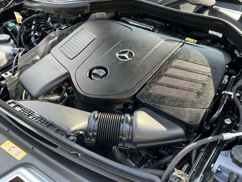 Certified 2025 Mercedes-Benz GLC 350e 4MATIC image 27