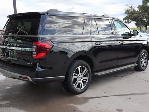 Used 2024 Ford Expedition Max Limited image 6