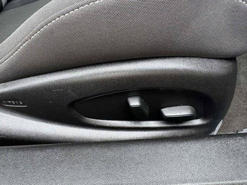 Used 2016 Chevrolet Camaro SS RWD image 48