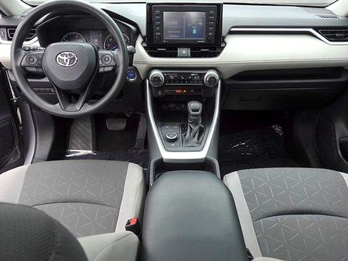 Certified 2021 Toyota RAV4 XLE w/ Convenience Package AWD/4WD image 23