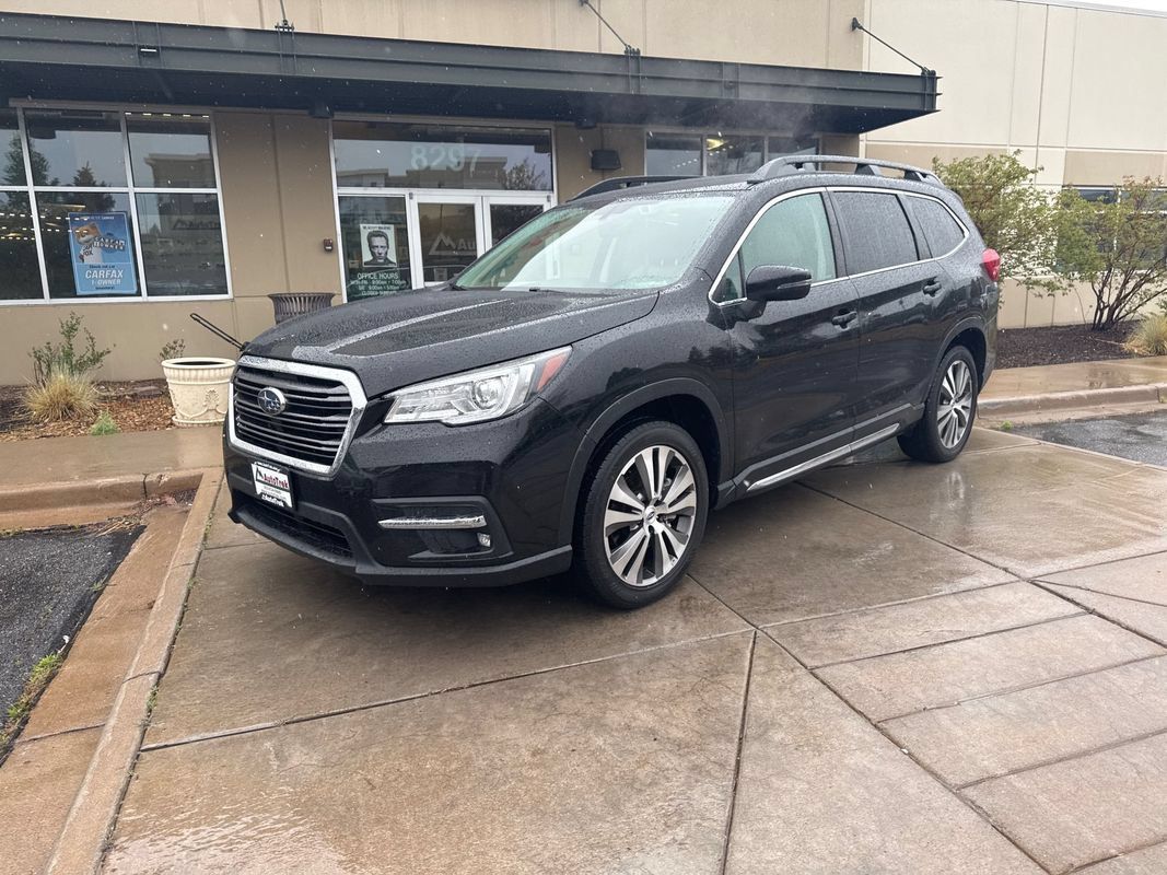 Used 2022 Subaru Ascent Limited AWD/4WD image 2