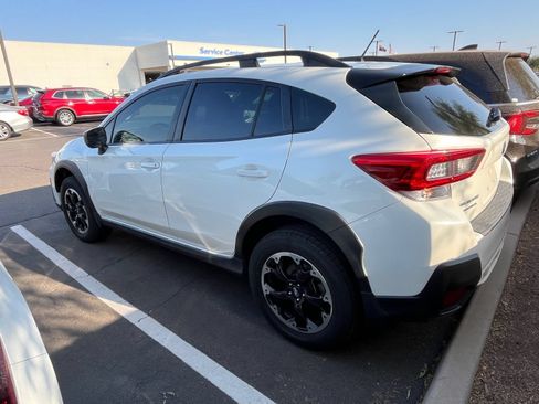 Used 2022 Subaru Crosstrek 2.0i w/ Popular Package #1 AWD/4WD image 3
