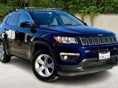 Used 2018 Jeep Compass Latitude w/ Cold Weather Group