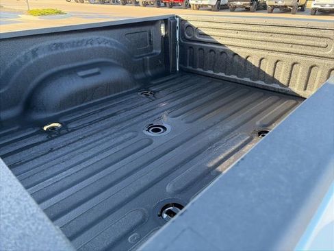 New 2026 RAM 2500 Laramie AWD/4WD image 28
