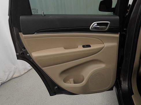 Certified 2021 Jeep Grand Cherokee Limited AWD/4WD image 46