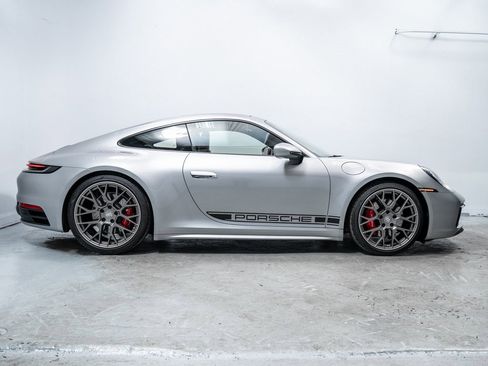 Used 2024 Porsche 911 Carrera S image 39