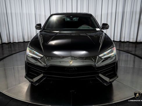 Used 2024 Lamborghini Urus S image 4