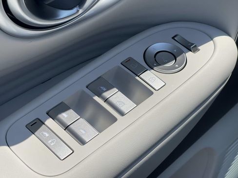 New 2026 Hyundai Ioniq 9 SEL image 21