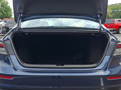 Used 2024 Honda Accord EX image 30
