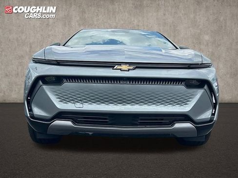 New 2025 Chevrolet Equinox EV LT image 2