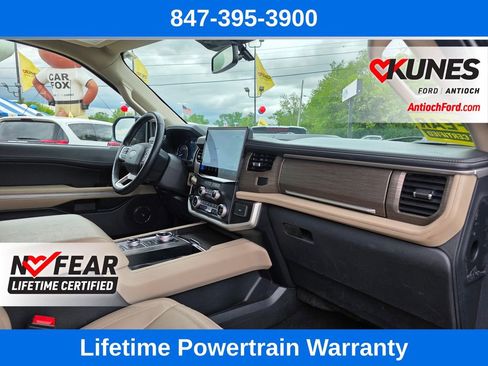 Used 2024 Ford Expedition Max Limited AWD/4WD image 33