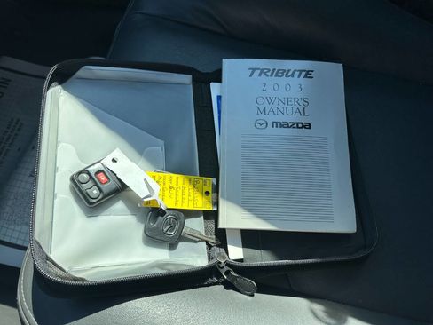 Used 2003 MAZDA Tribute ES image 33