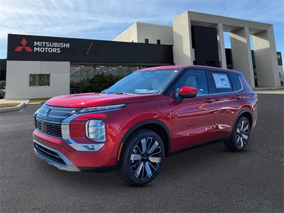New 2025 Mitsubishi Outlander SE