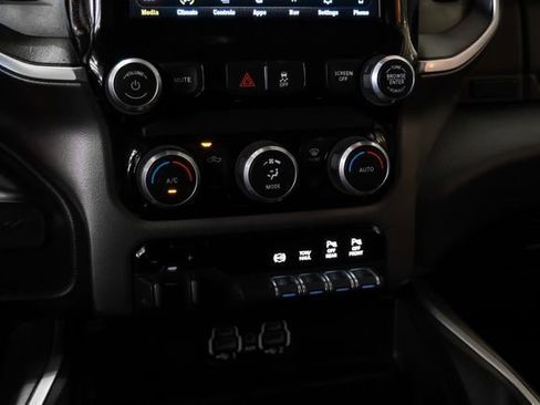 Used 2019 RAM 3500 Lone Star image 27