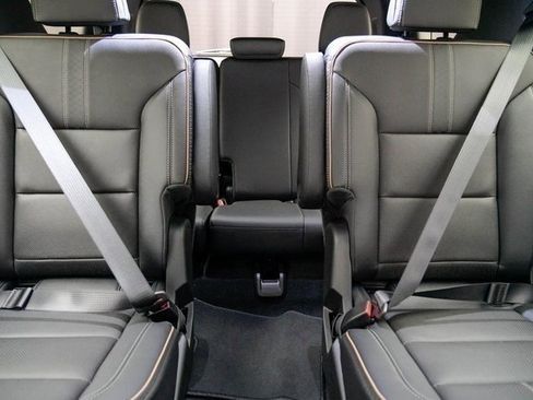 New 2026 Chevrolet Traverse High Country image 27