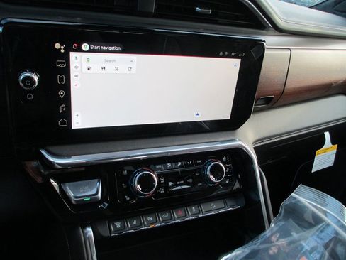 New 2026 GMC Sierra 2500 Denali Ultimate w/ Max Trailering Package image 24