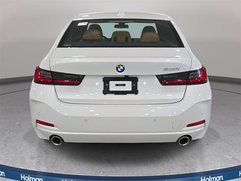 Certified 2025 BMW 330i Sedan w/ Convenience Package image 6