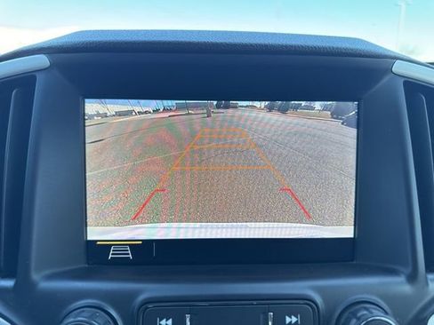 Used 2021 GMC Terrain SLT image 9