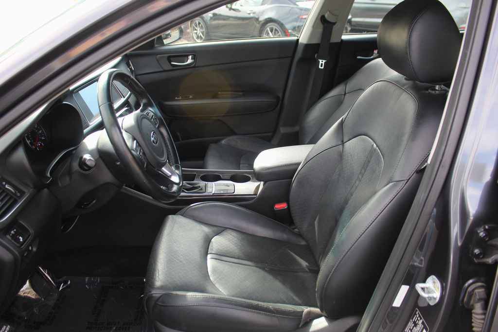 Used 2018 Kia Optima EX FWD image 29