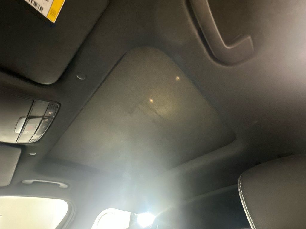 Used 2022 Mercedes-Benz GLC 300 image 33