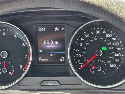 Used 2019 Volkswagen Tiguan S FWD image 11