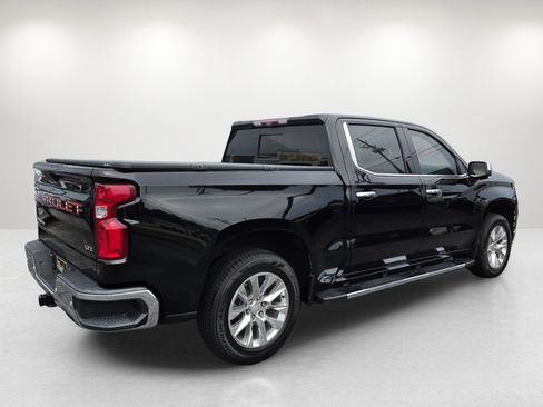 Used 2021 Chevrolet Silverado 1500 LTZ w/ LTZ Premium Package AWD/4WD image 5
