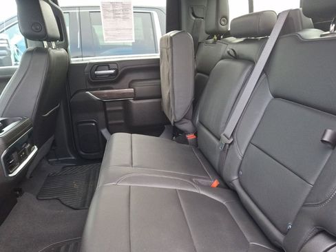 Used 2022 Chevrolet Silverado 2500 LTZ w/ LTZ Plus Package image 12