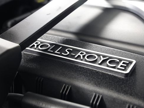 Certified 2023 Rolls-Royce Cullinan Black Badge w/ Driver's Package image 28