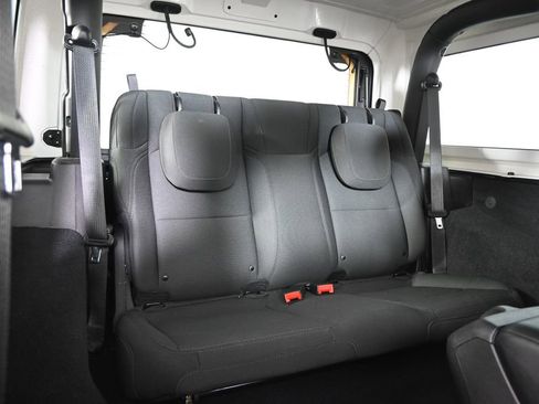 Used 2023 Jeep Wrangler Sport AWD/4WD image 15