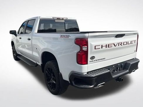 Used 2021 Chevrolet Silverado 1500 LT Trail Boss w/ Convenience Package II AWD/4WD image 14