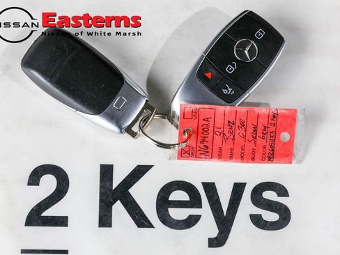 Used 2021 Mercedes-Benz C 300 4MATIC Sedan image 43