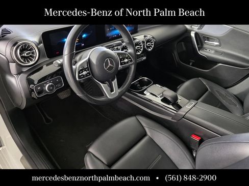 Used 2020 Mercedes-Benz CLA 250 image 10
