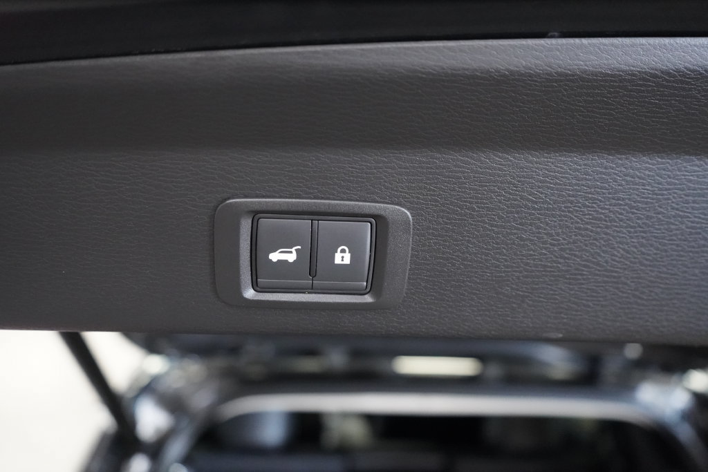 Used 2025 Mitsubishi Outlander SE FWD image 27