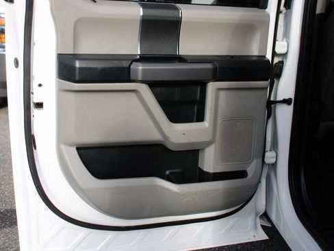 Used 2019 Ford F550 4x4 Crew Cab Super Duty image 31