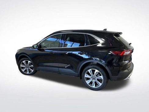 Certified 2023 Ford Escape Platinum image 3